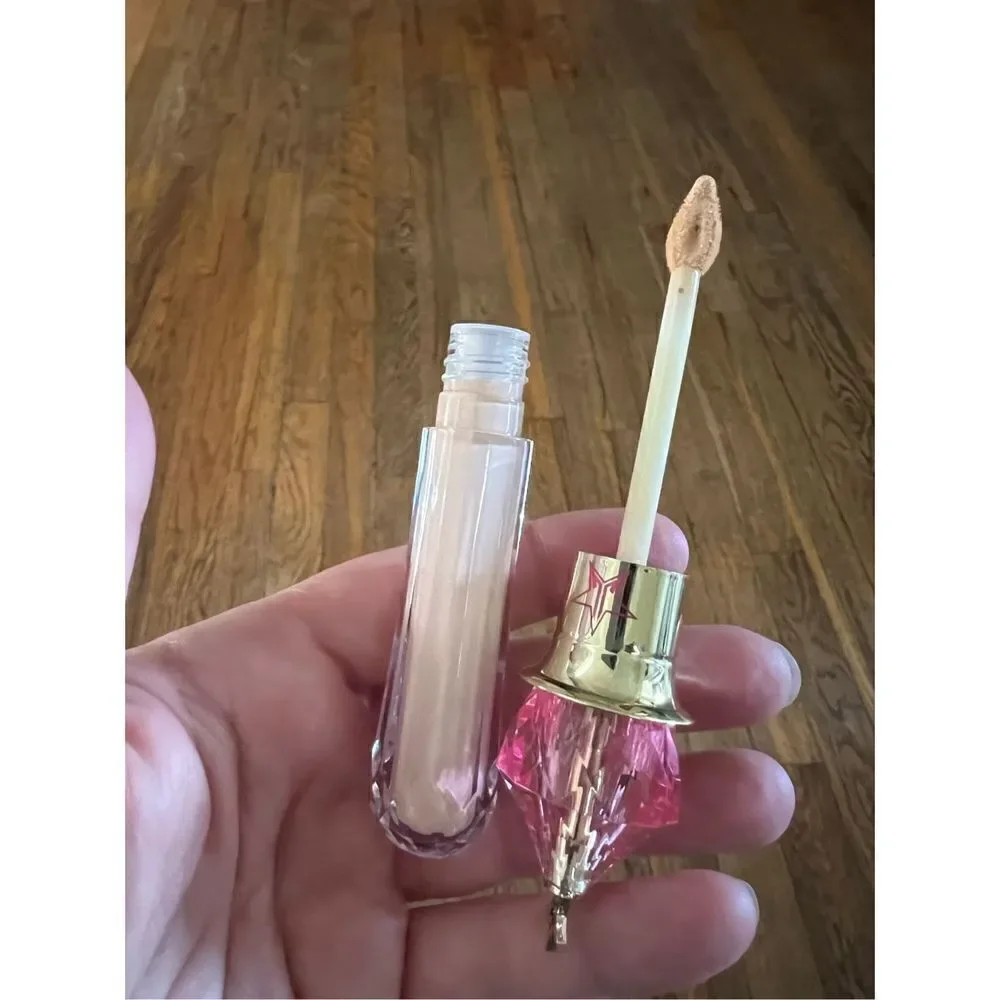Jeffree Star Magic Star C12 Concealer